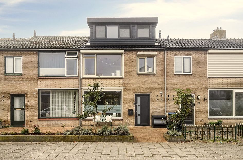 Prins Bernhardstraat 5