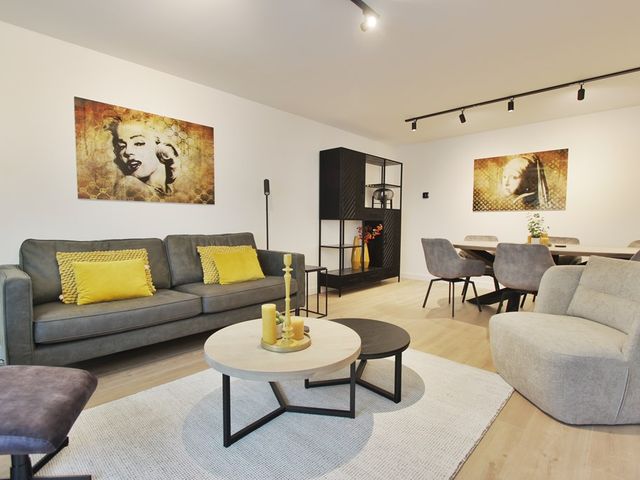Kanteel 78, Amsterdam
