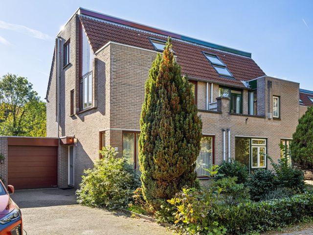 Rozentuin 59, Voorburg