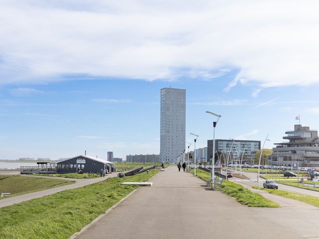 Burgemeester Geillstraat 17, Terneuzen