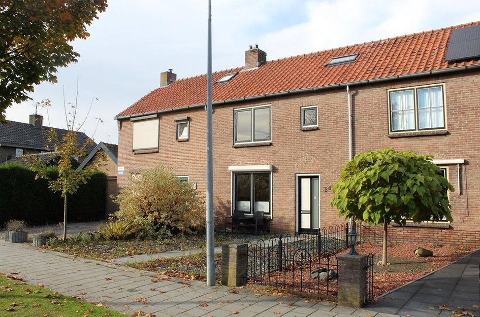 Esdoornstraat 38