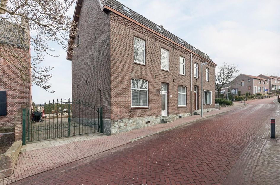 Bergstraat 76