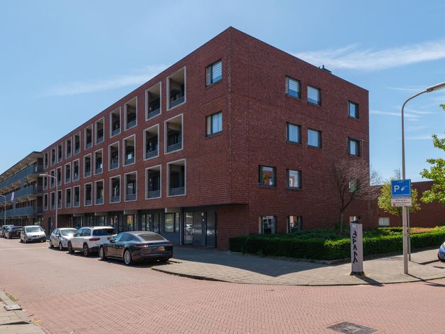 Kloosterveenstraat 83, 'S-Gravenhage