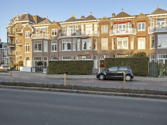 Badhuisweg 16, Den Haag