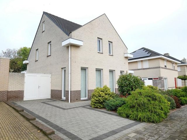 Aristotelesstraat 8, Brunssum