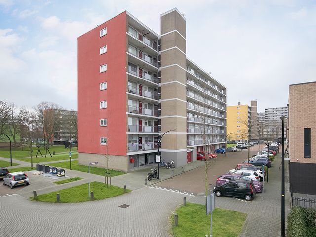 Sem Dresdenplein 122, Schiedam