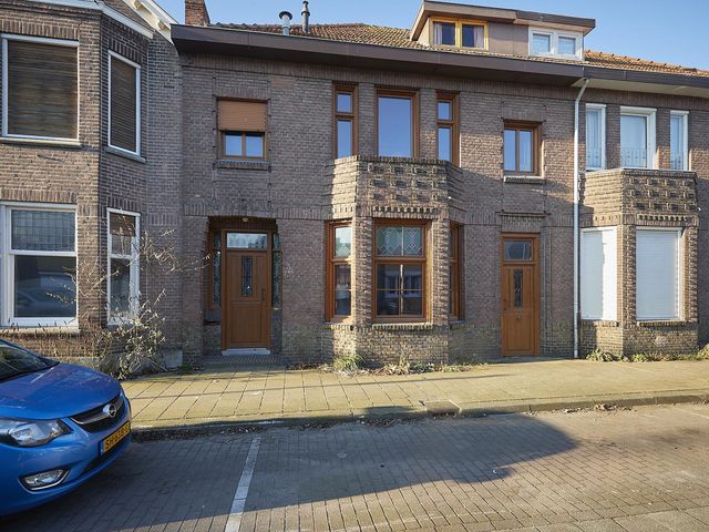 Burgemeester Geillstraat 3, Terneuzen