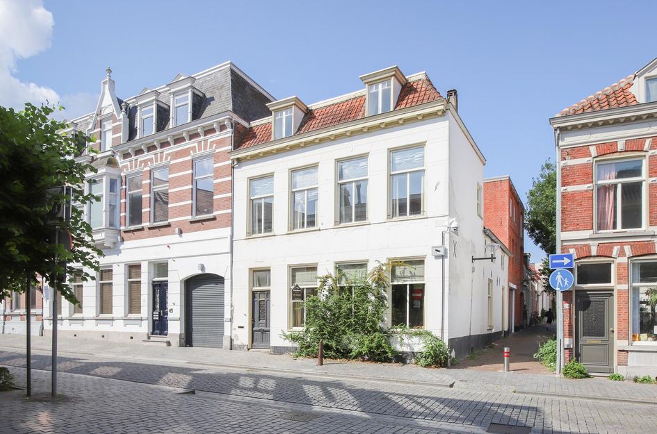 Potterstraat 26