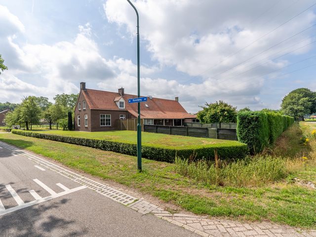 Rondweg 20, Overloon