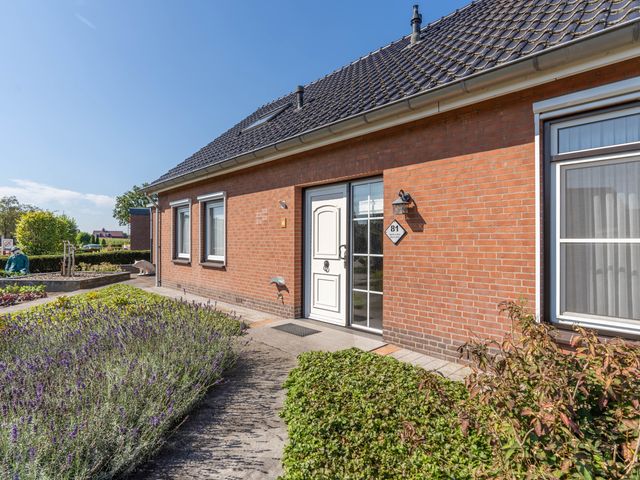 Lollebeekweg 81, Castenray