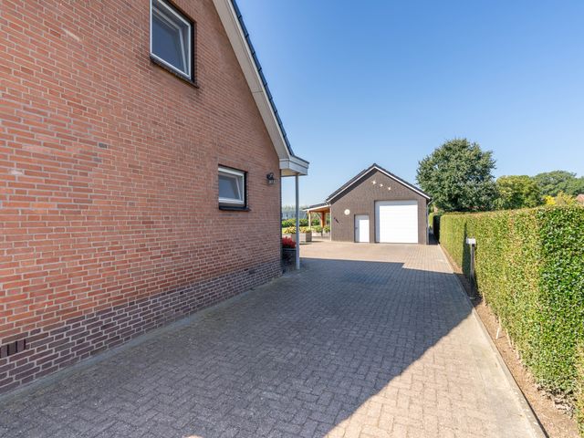 Lollebeekweg 81, Castenray