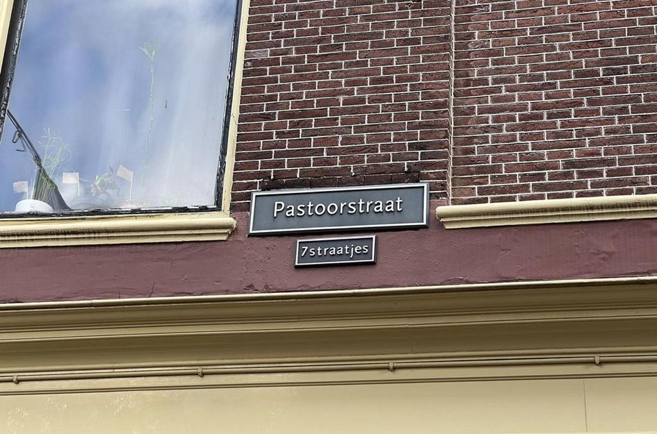 Pastoorstraat 9