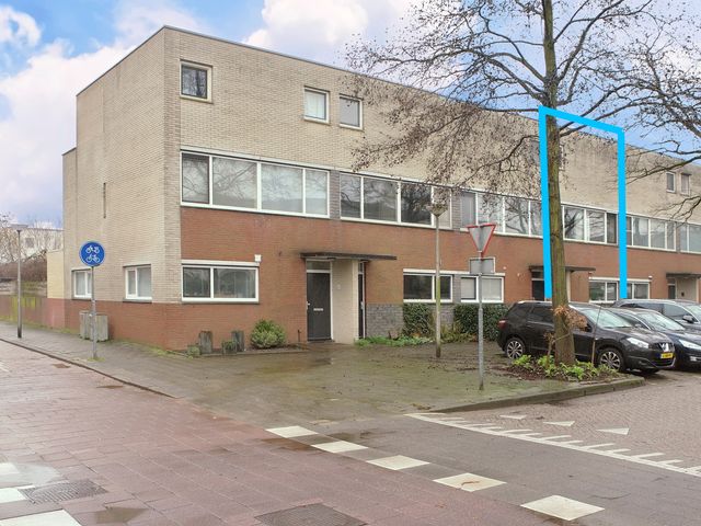 Sadatweg 71, Delft