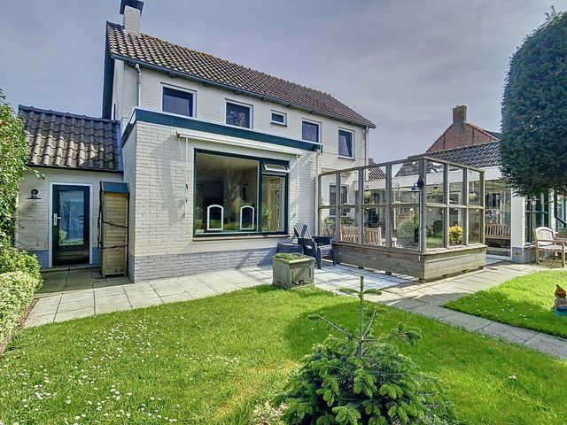 Oostburgsestraat 10A, Zuidzande