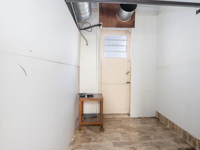 Van 't Hoffplein 11B, Schiedam