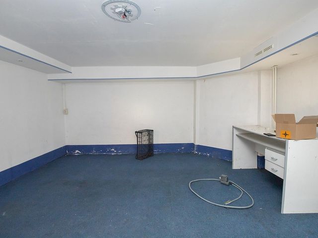 Van 't Hoffplein 11B, Schiedam