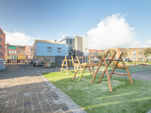 Van 't Hoffplein 11B, Schiedam