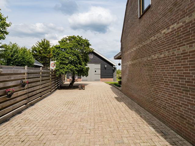 Rij- en Uitweg 10A, Herwijnen