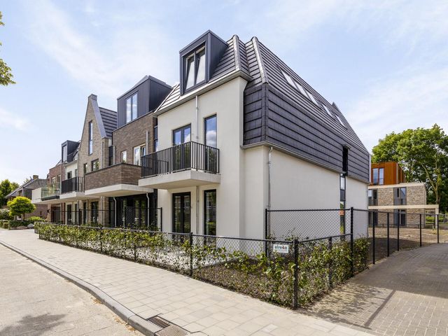 't Dorp 116k, Heesch