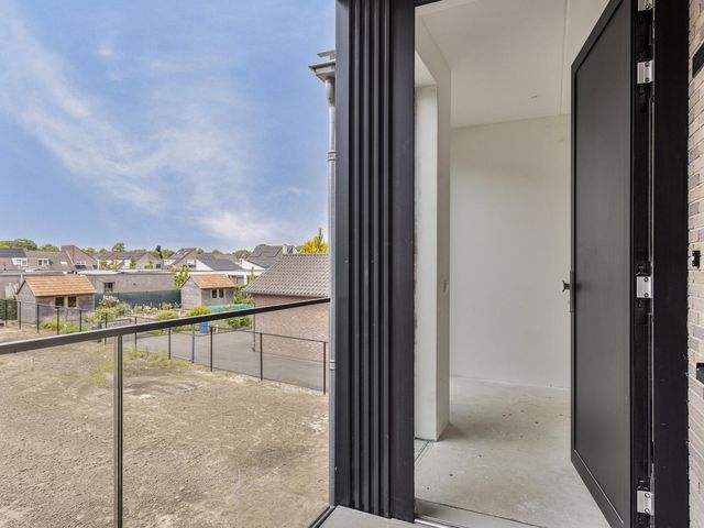 't Dorp 116k, Heesch