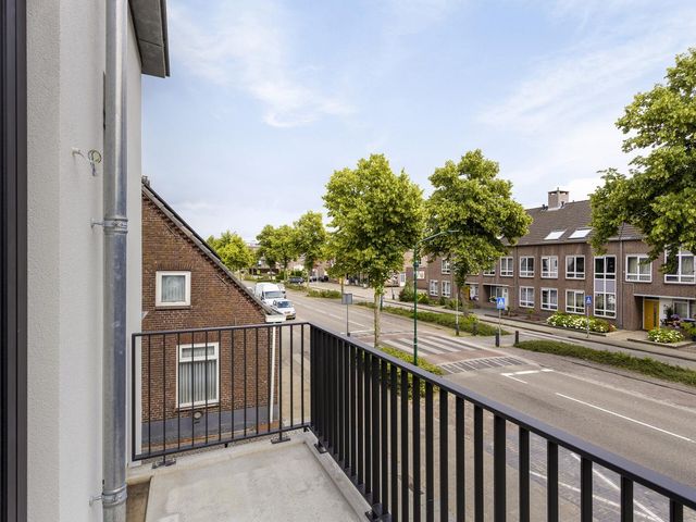't Dorp 116k, Heesch