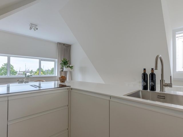 Zuidhoek 270B, Rotterdam