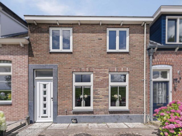 Stationsstraat 13, Sint Philipsland