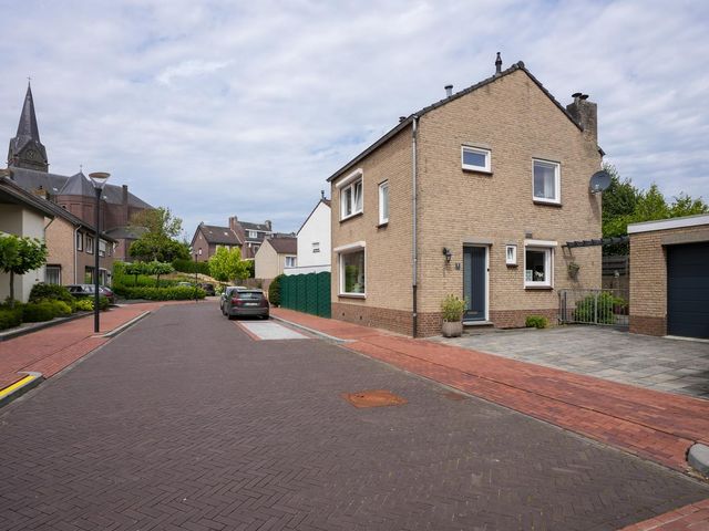 Beatrixstraat 2, Bocholtz