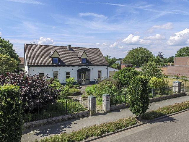Industriestraat 52, Reuver