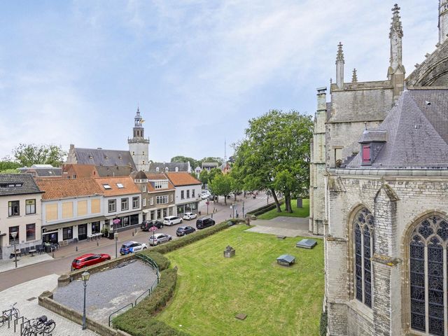 Lange Nieuwstraat 12, Hulst