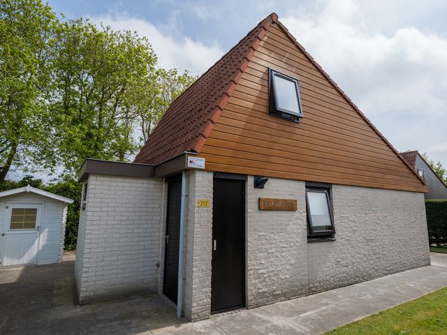 Grensweg 212, Den Burg
