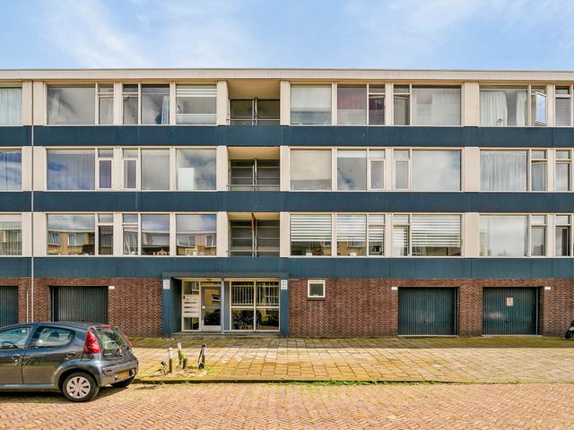 Zonnebloemstraat 182, Zwijndrecht