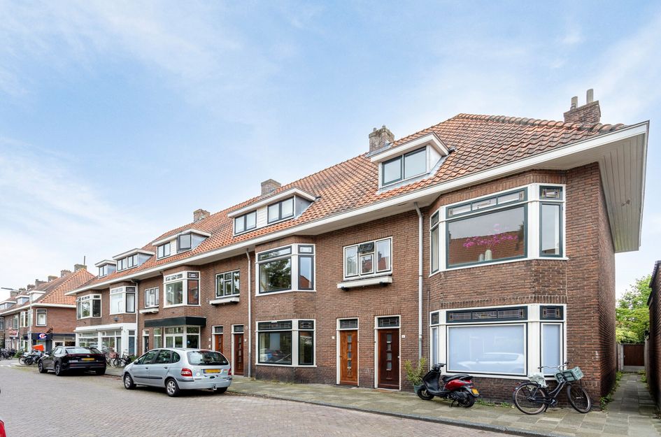 Van 't Hoffstraat 1A