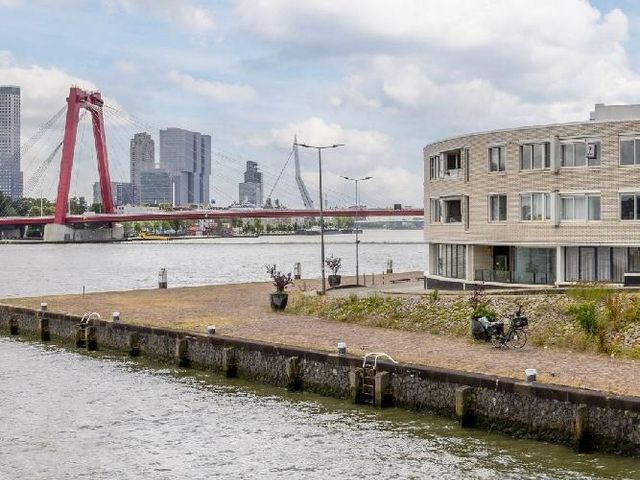 Oosterkade 7B, Rotterdam