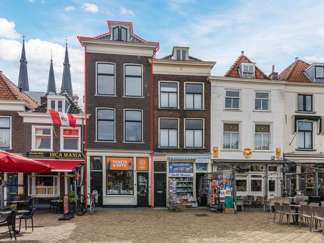 Markt 73, Delft