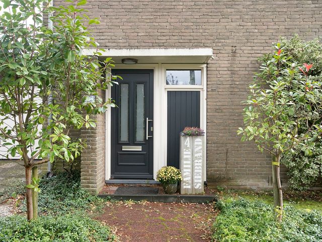 Bourgondiestraat 4, Emmeloord