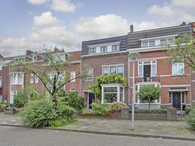 van Cleefstraat 16, Venlo