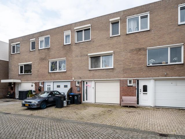 Oosterdiep 24, Dordrecht