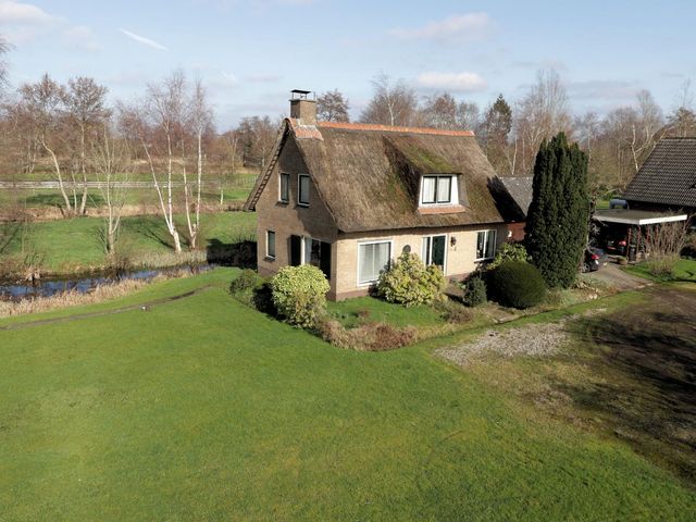 Petersteeg 1, Giethoorn