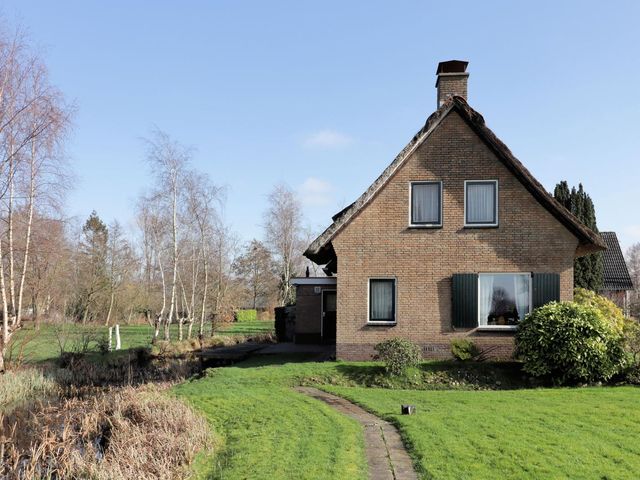 Petersteeg 1, Giethoorn