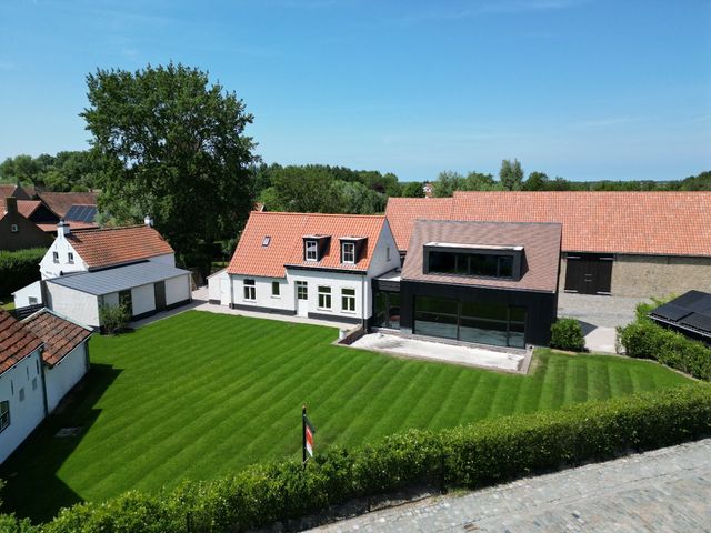 Anworpstraat 10, Sluis