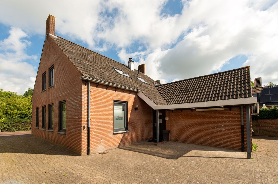 Roosendaalsestraat 28