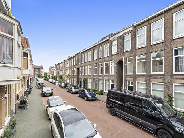 Johannes Camphuijsstraat 196, 'S-Gravenhage