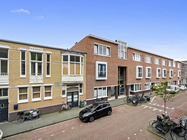 Johannes Camphuijsstraat 196, 'S-Gravenhage