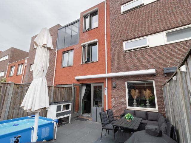 Jollensteiger 50, Zwijndrecht