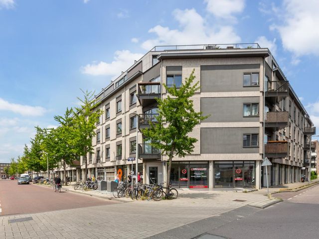 Nieuwpoortstraat 86C 16, Amsterdam