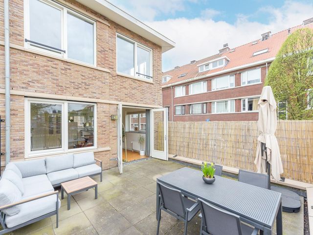 Graaf Florisstraat 24, Voorburg