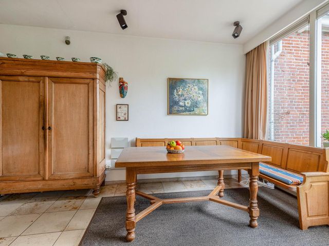 Raadhuislaan 1, Tegelen
