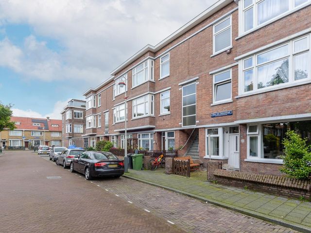 Elise van Calcarstraat 26, 'S-Gravenhage