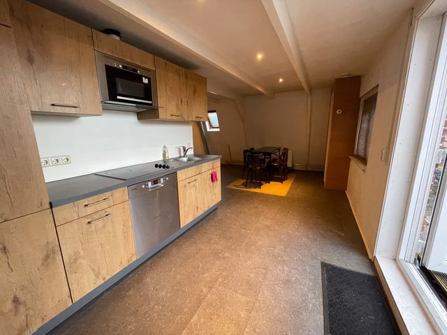 Oosterburen 5, Midsland